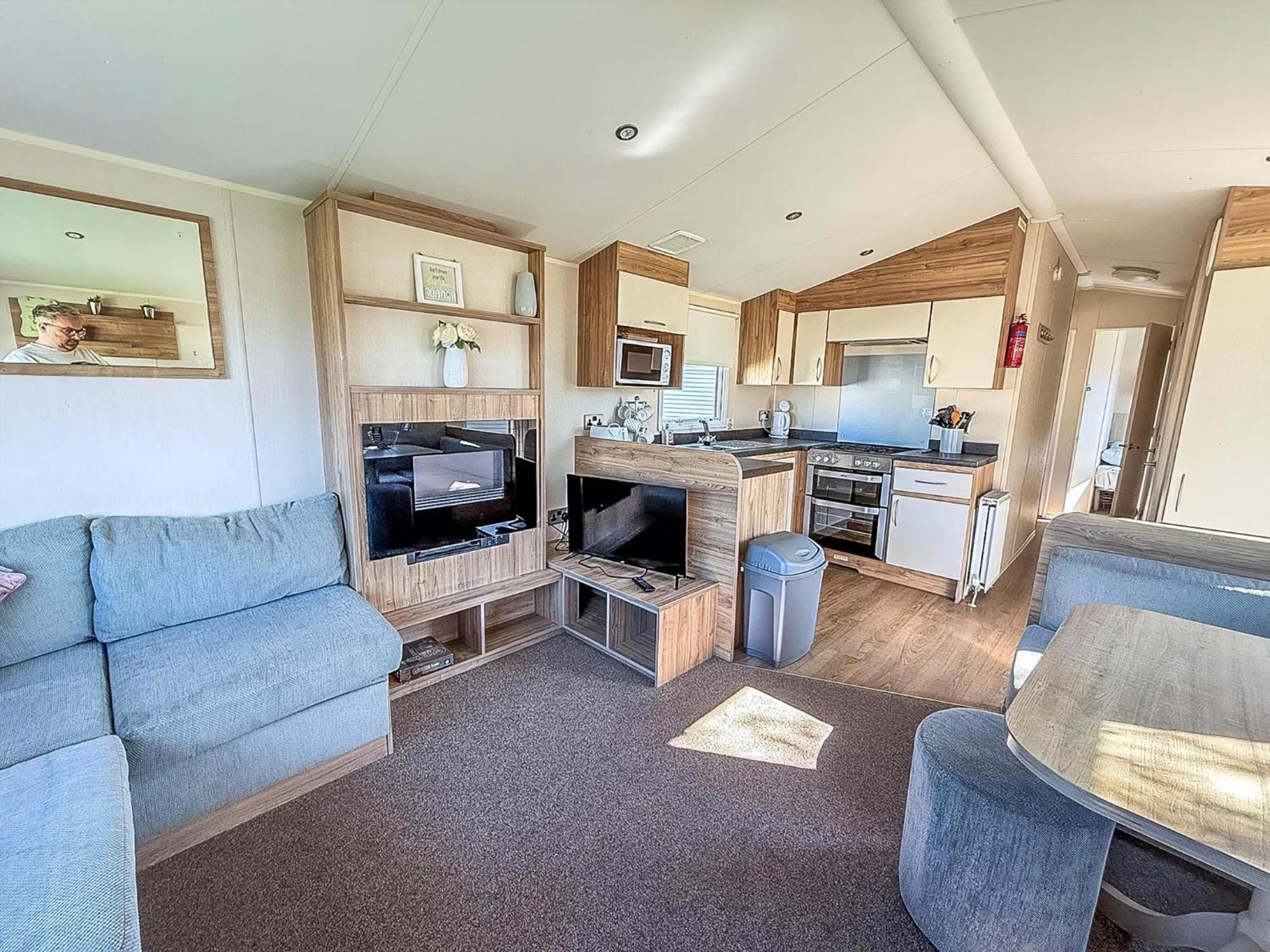 8 Berth Caravan For Hire At St Osyth Beach Ref 28047R Clacton-on-Sea Eksteriør bilde